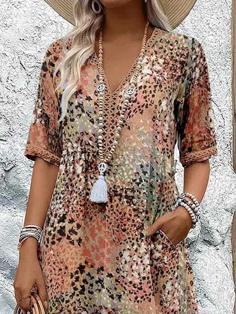 Fatima - Kjole med Blomsterdesign